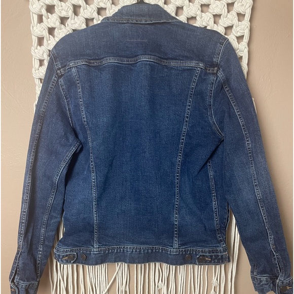 Jean jacket - Picture 7 of 9